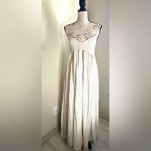 🍁AREA stars 🍁stars Ivory and Metallic Maxi Dress